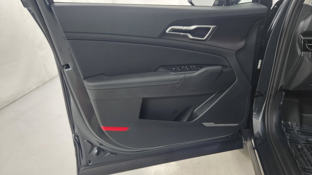 New 2026 Kia Sportage EX AWD/4WD image 19