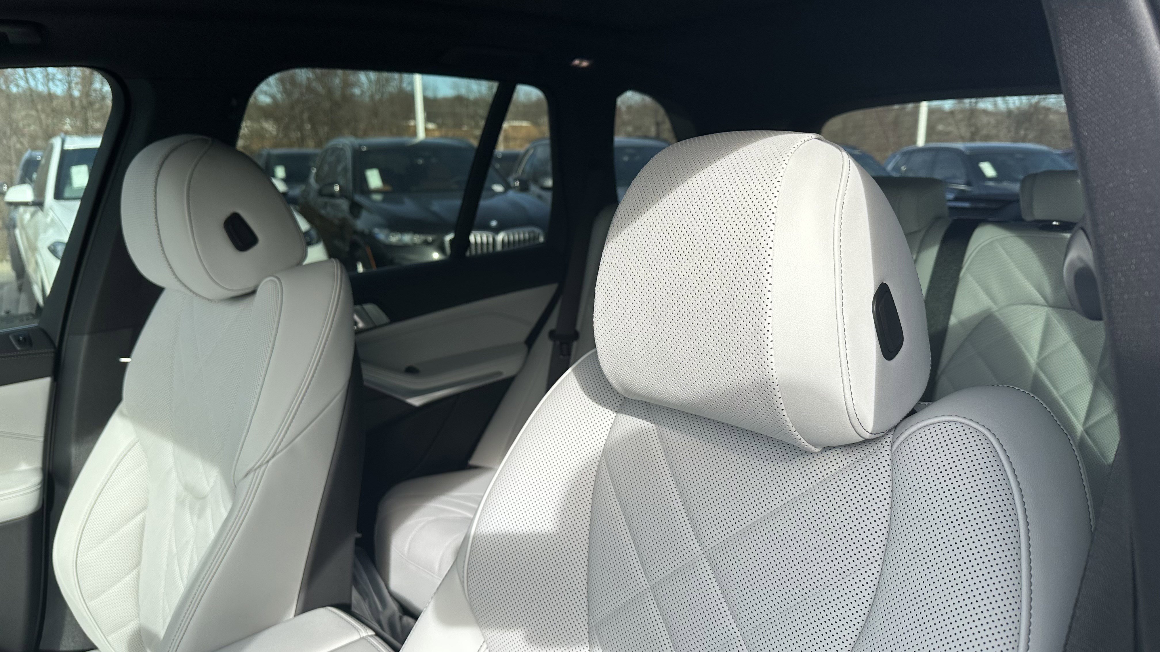 Used 2026 BMW X5 xDrive40i w/ Premium Package AWD/4WD image 15