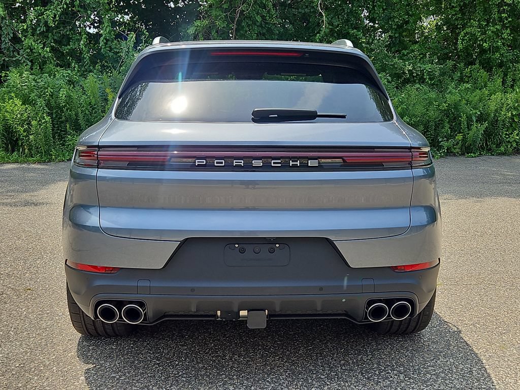 New 2026 Porsche Cayenne AWD/4WD image 6