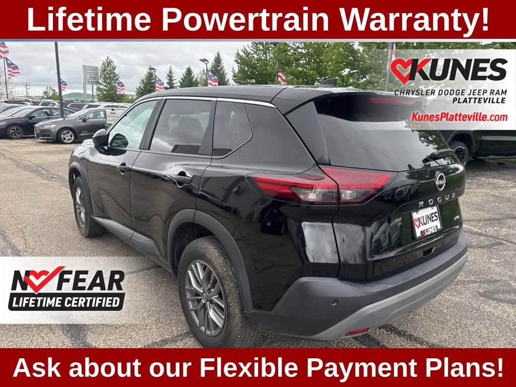 Used 2023 Nissan Rogue S AWD/4WD image 7