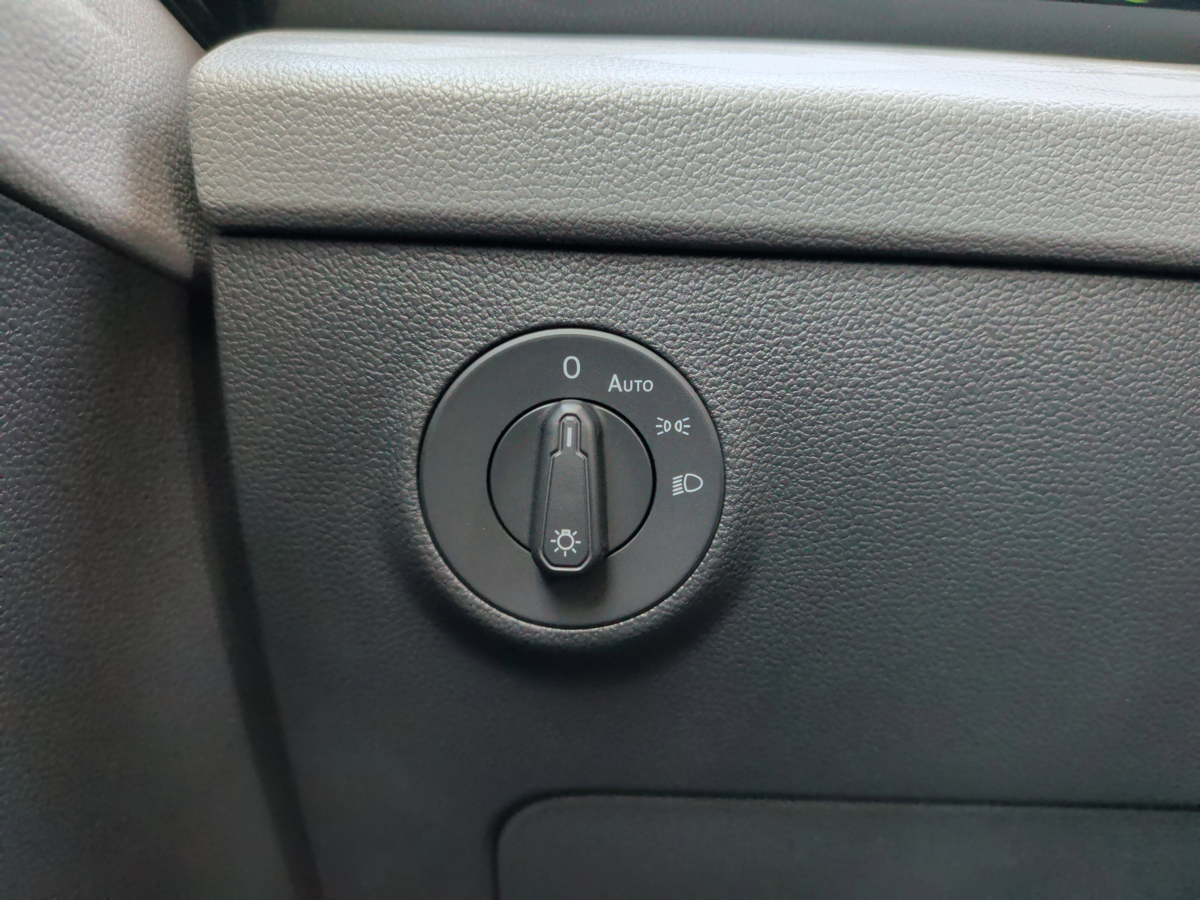 Used 2022 Volkswagen Taos S w/ IQ Drive S Package image 24