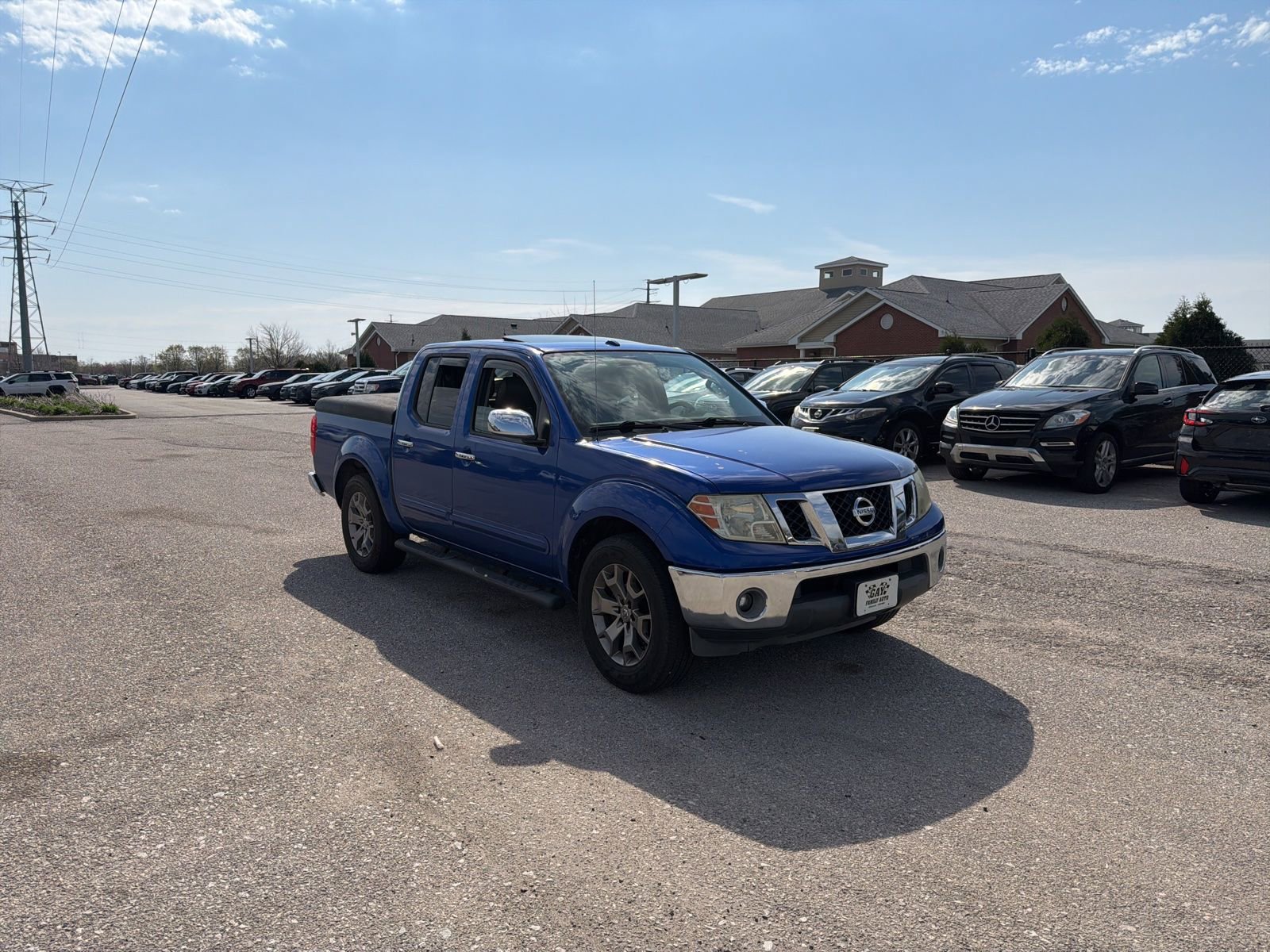 Used 2015 Nissan Frontier SL w/ Moonroof Package image 8