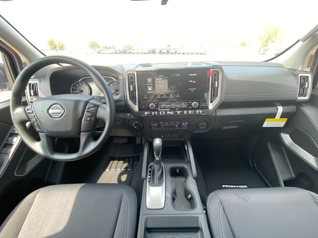New 2025 Nissan Frontier SV image 15