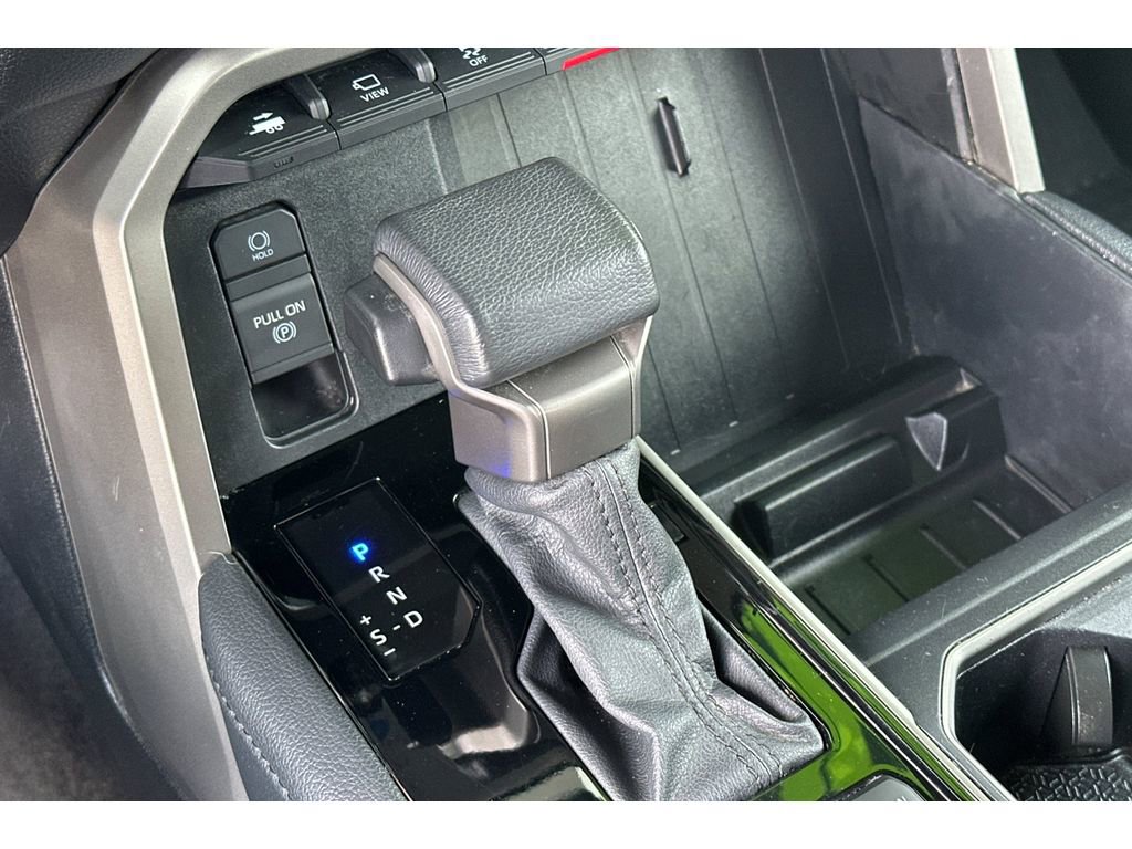 Used 2024 Toyota Tundra Limited AWD/4WD image 24