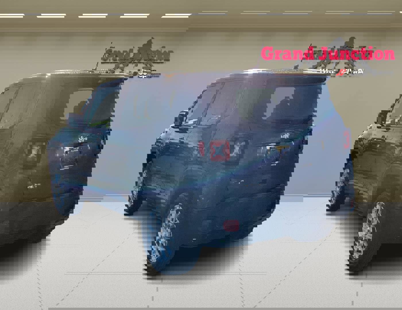 Used 2023 Jeep Renegade Latitude image 5