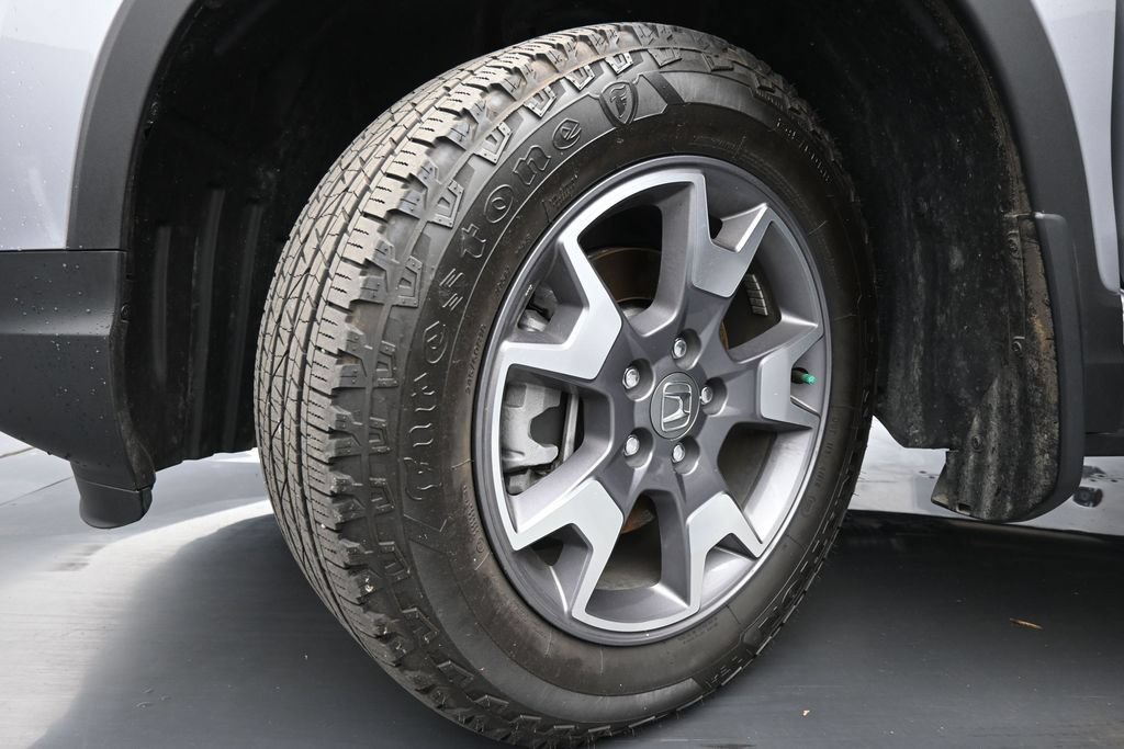 Used 2022 Honda Passport TrailSport image 16