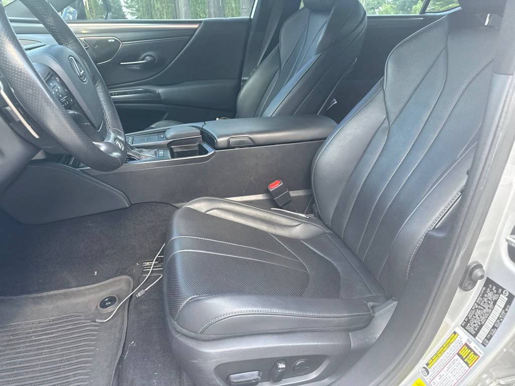 Used 2020 Lexus ES 350 F Sport w/ Accessory Package 2 FWD image 6