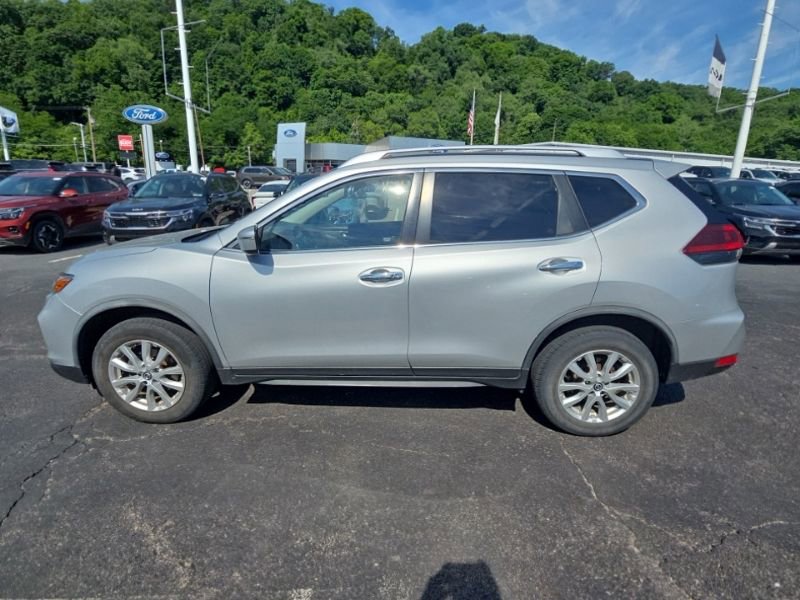 Used 2020 Nissan Rogue SV AWD/4WD image 4