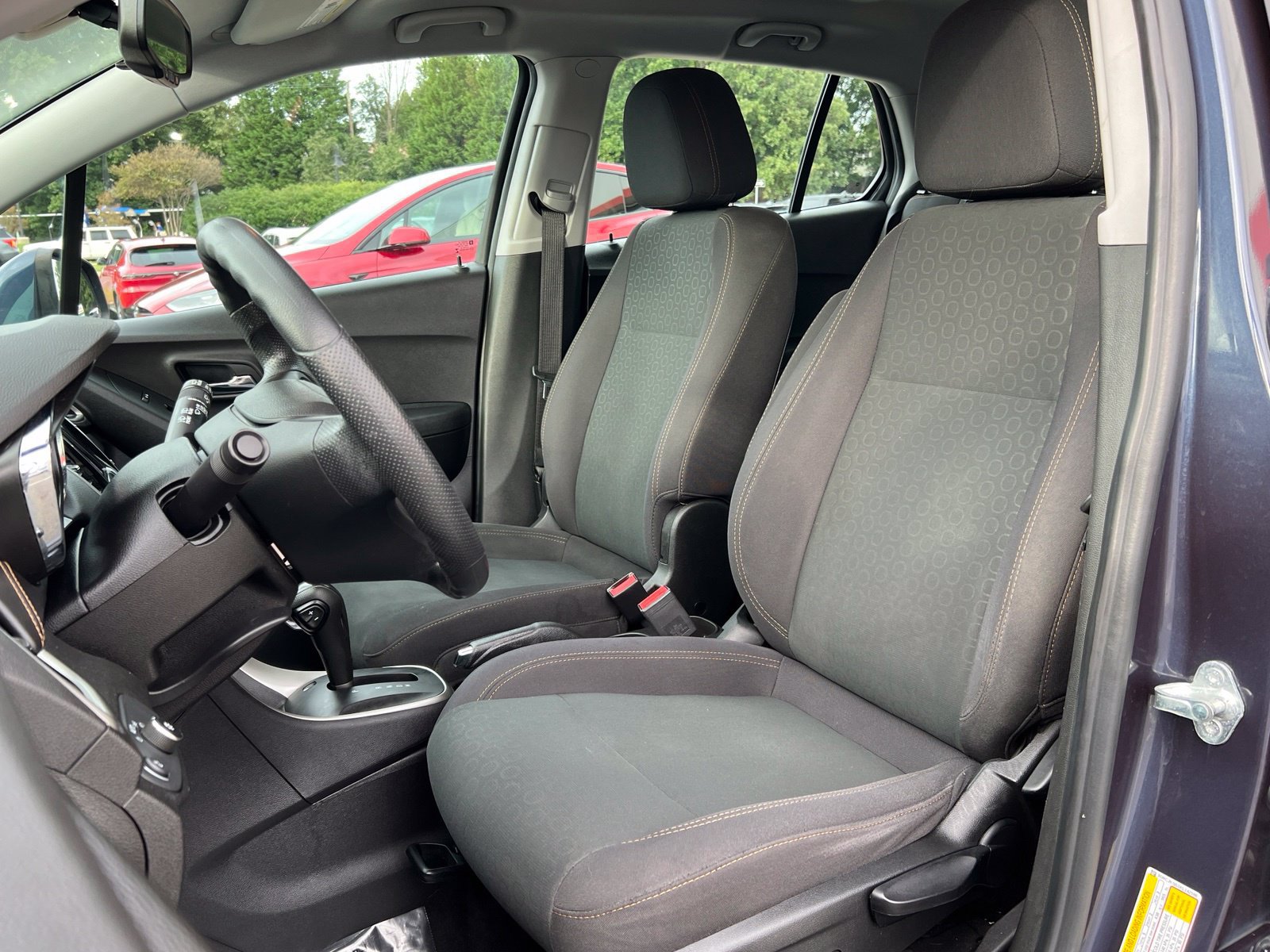 Used 2019 Chevrolet Trax LS FWD image 7