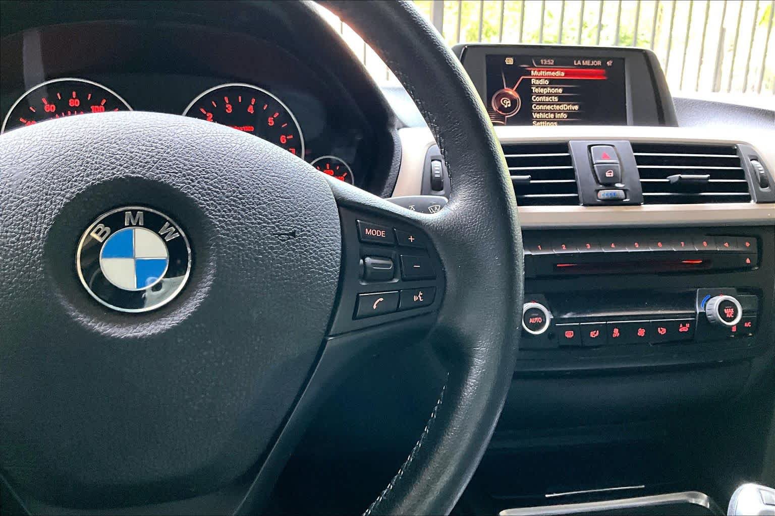 Used 2015 BMW 320i Sedan RWD image 24