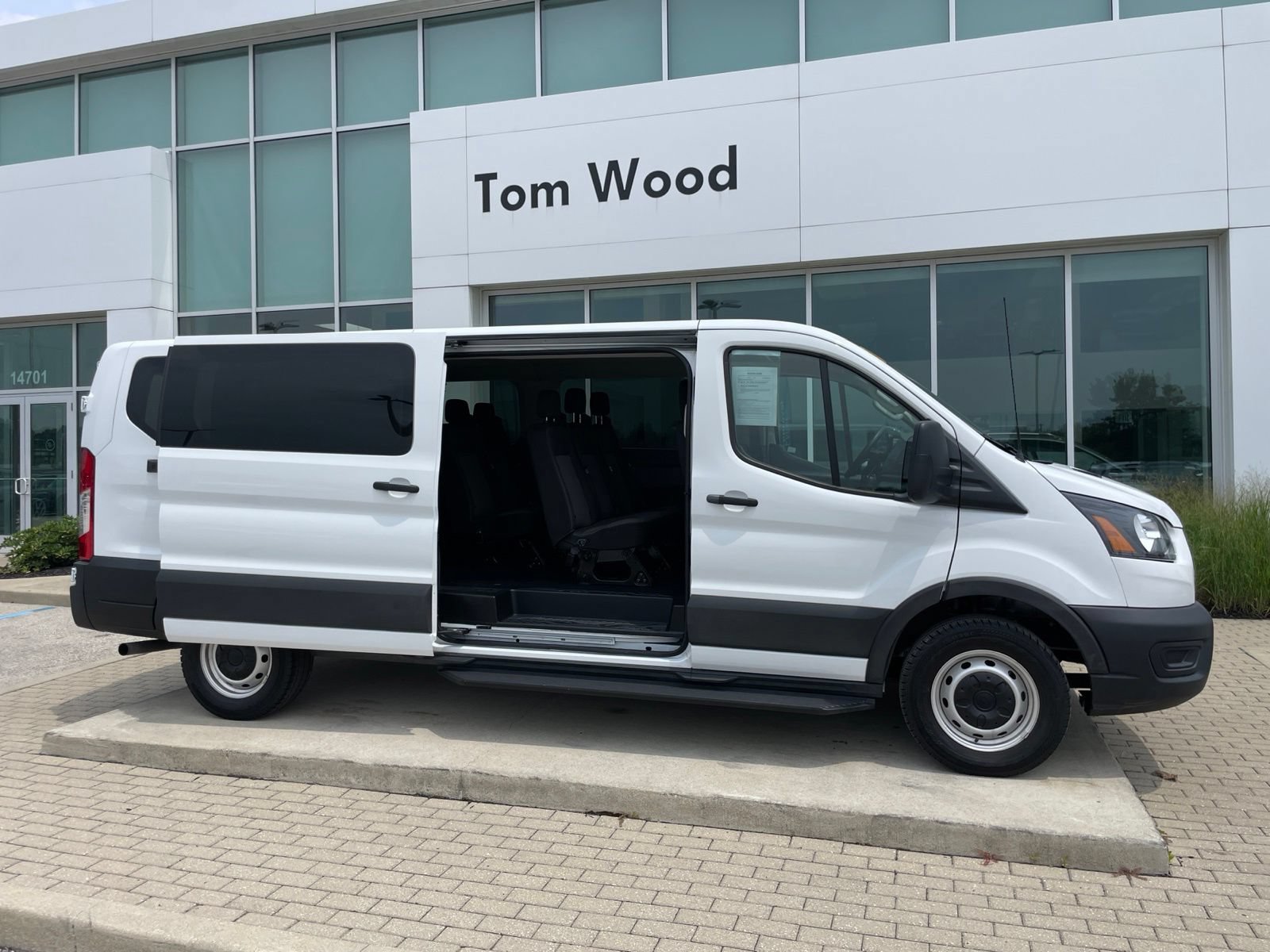Used 2024 Ford Transit 350 XL RWD image 40