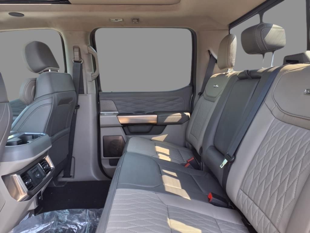 New 2026 Ford F350 Platinum w/ Platinum Plus Package image 6