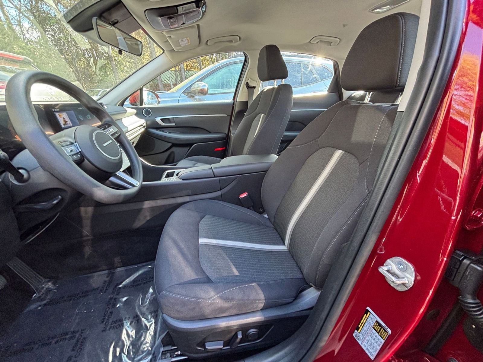 Used 2025 Hyundai Sonata SEL FWD image 37