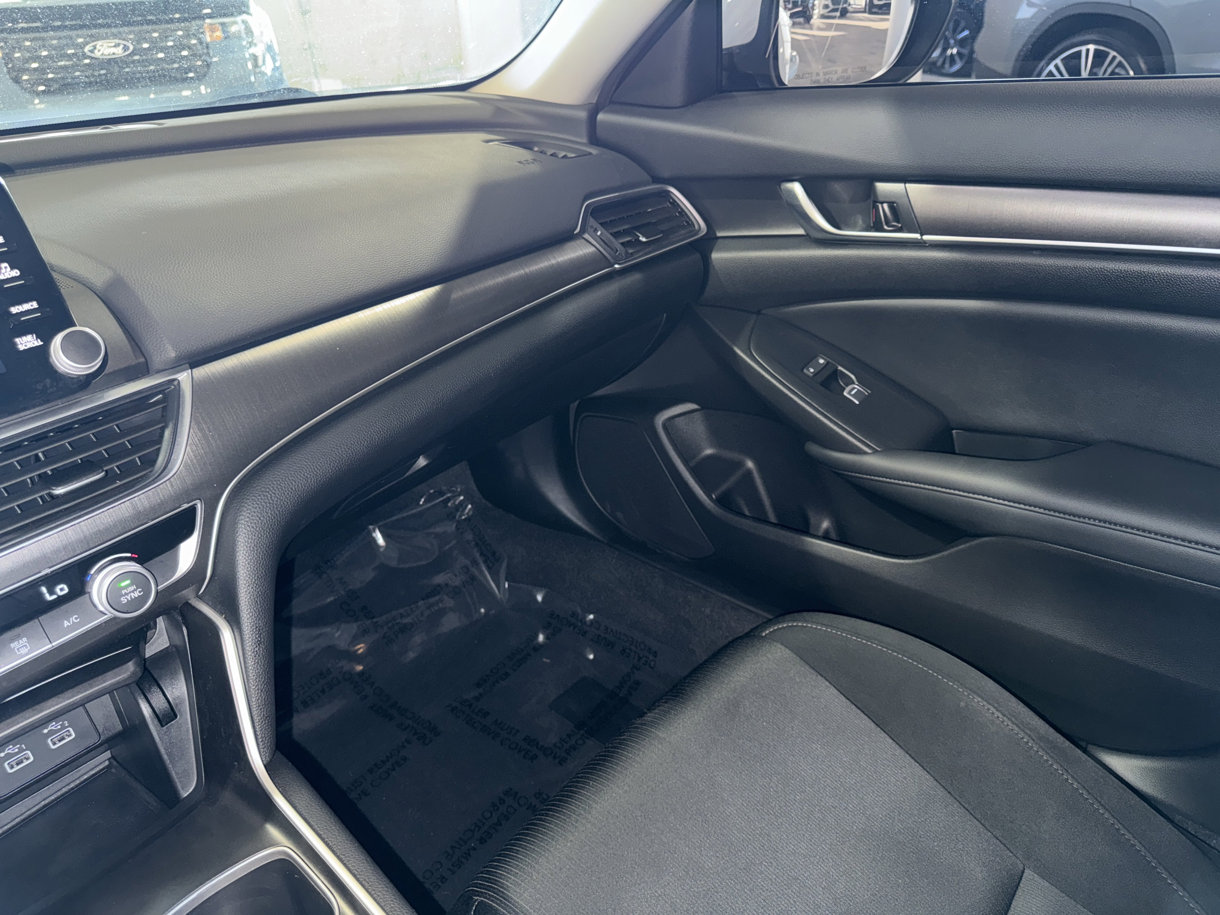 Used 2021 Honda Accord LX image 29