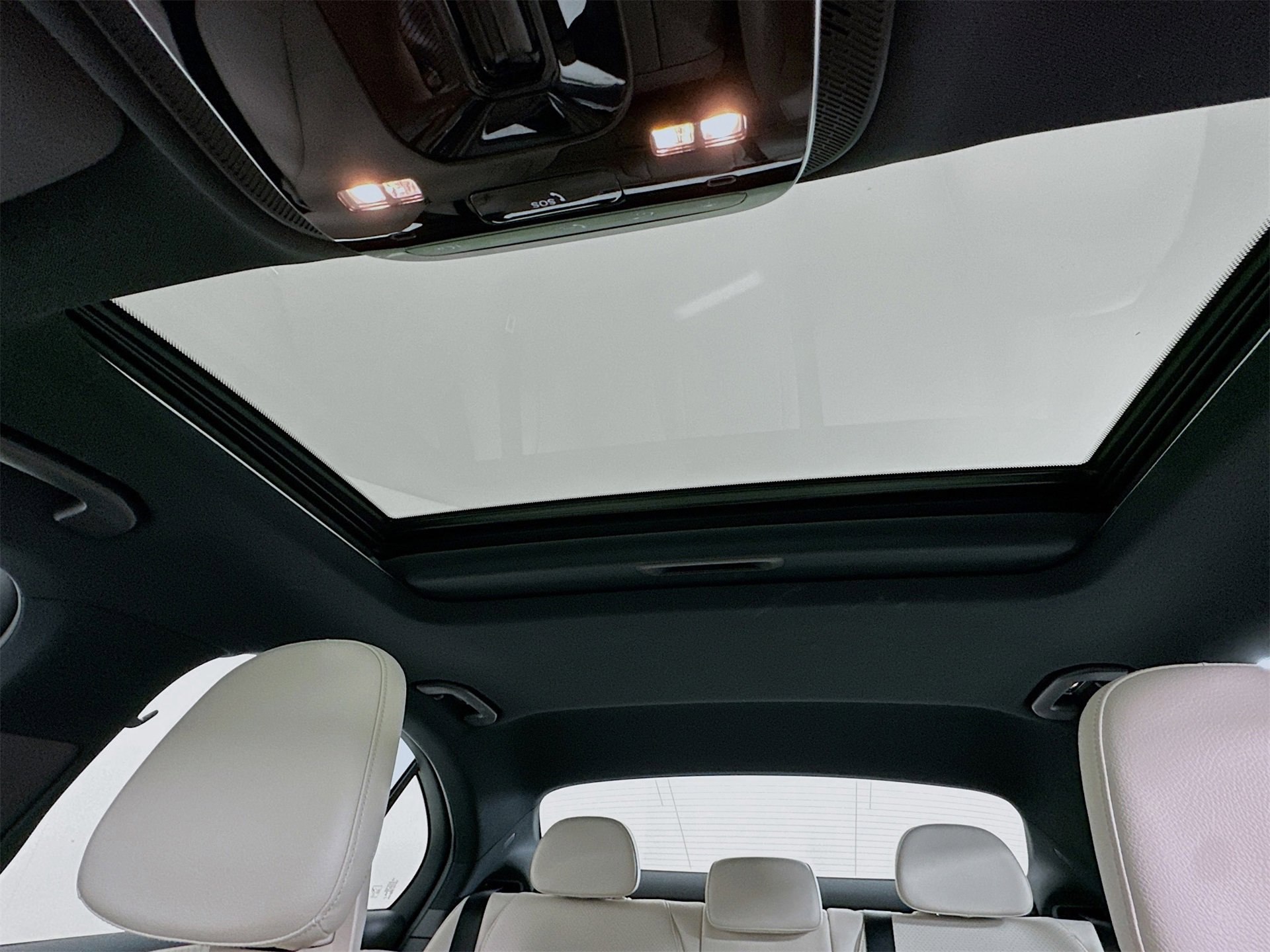 Certified 2025 Mercedes-Benz C 300 Sedan image 22