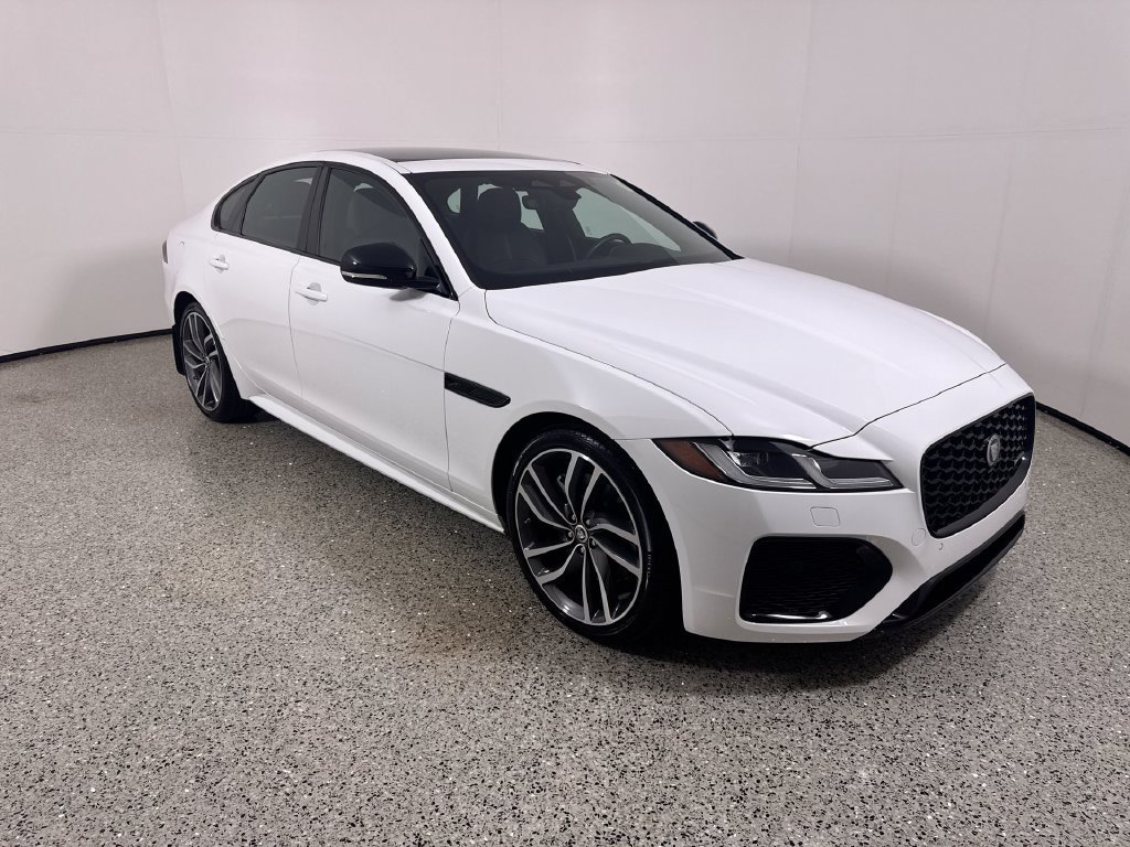 Used 2024 Jaguar XF R-Dynamic SE AWD/4WD image 2