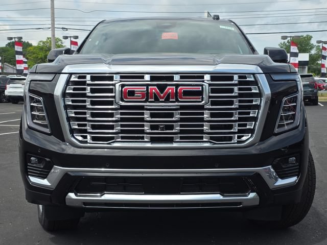 New 2026 GMC Yukon Denali w/ Sun & Power Step Package AWD/4WD image 12
