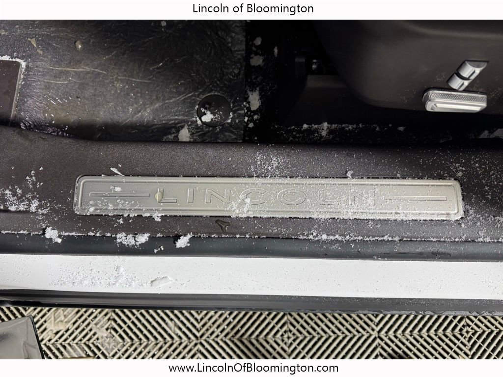 New 2026 Lincoln Nautilus Black Label w/ Jet Appearance Package image 25