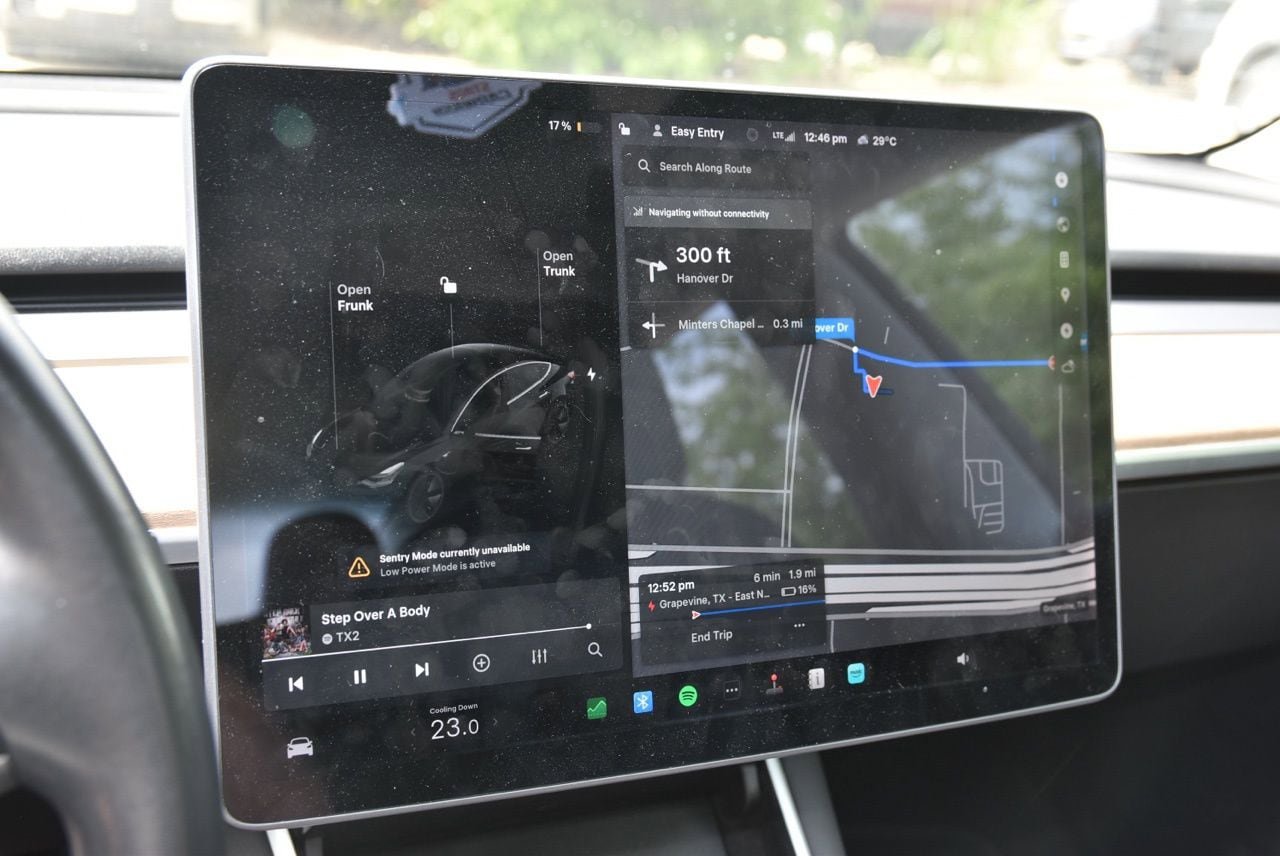 Used 2018 Tesla Model 3 Long Range image 8