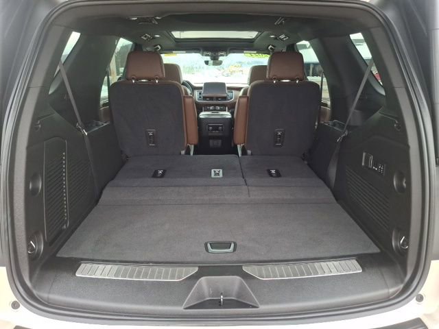 Used 2021 Chevrolet Tahoe High Country w/ Premium Package image 36