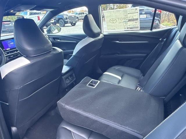 New 2026 Toyota Camry SE FWD image 15