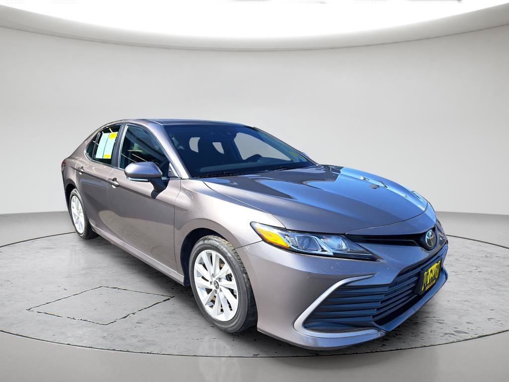 Used 2022 Toyota Camry LE w/ Convenience Package FWD image 7