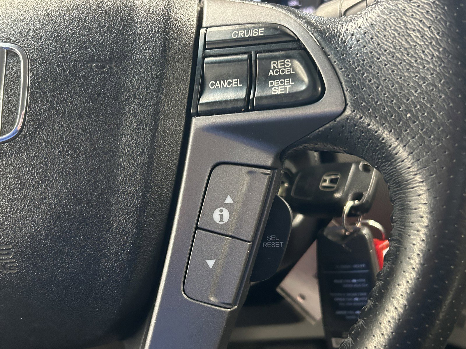 Used 2012 Honda Odyssey Touring image 23