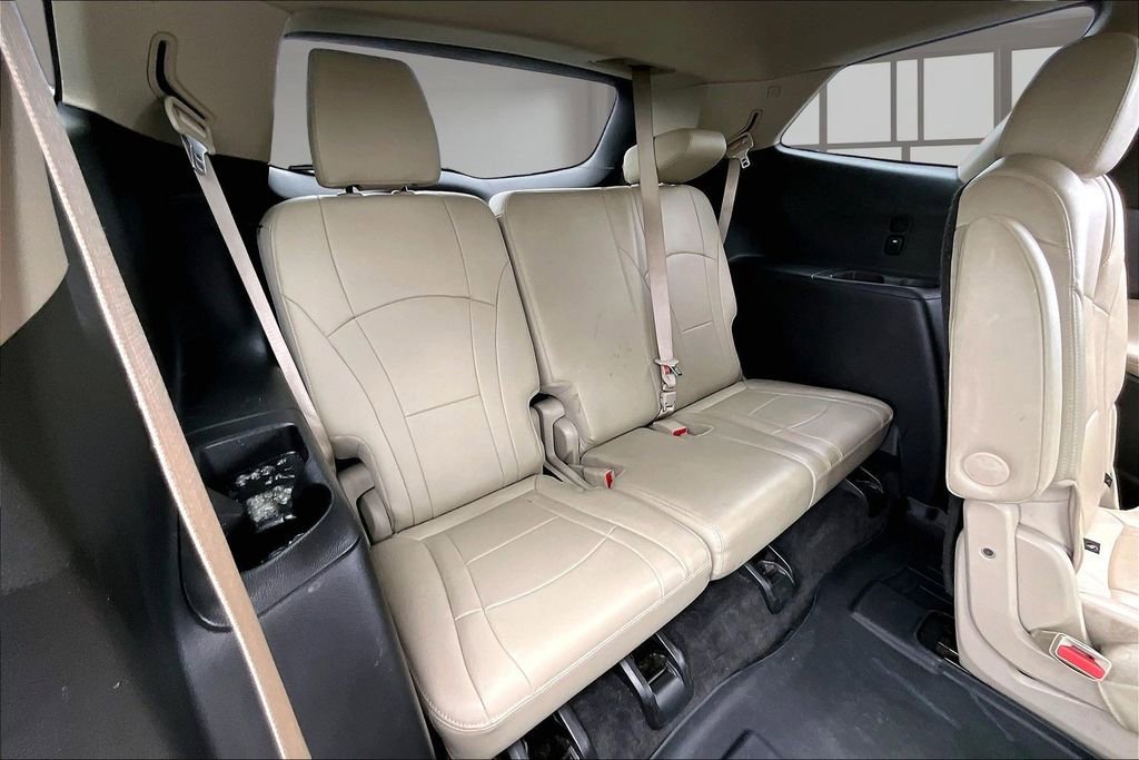 Used 2020 Buick Enclave Essence FWD image 28