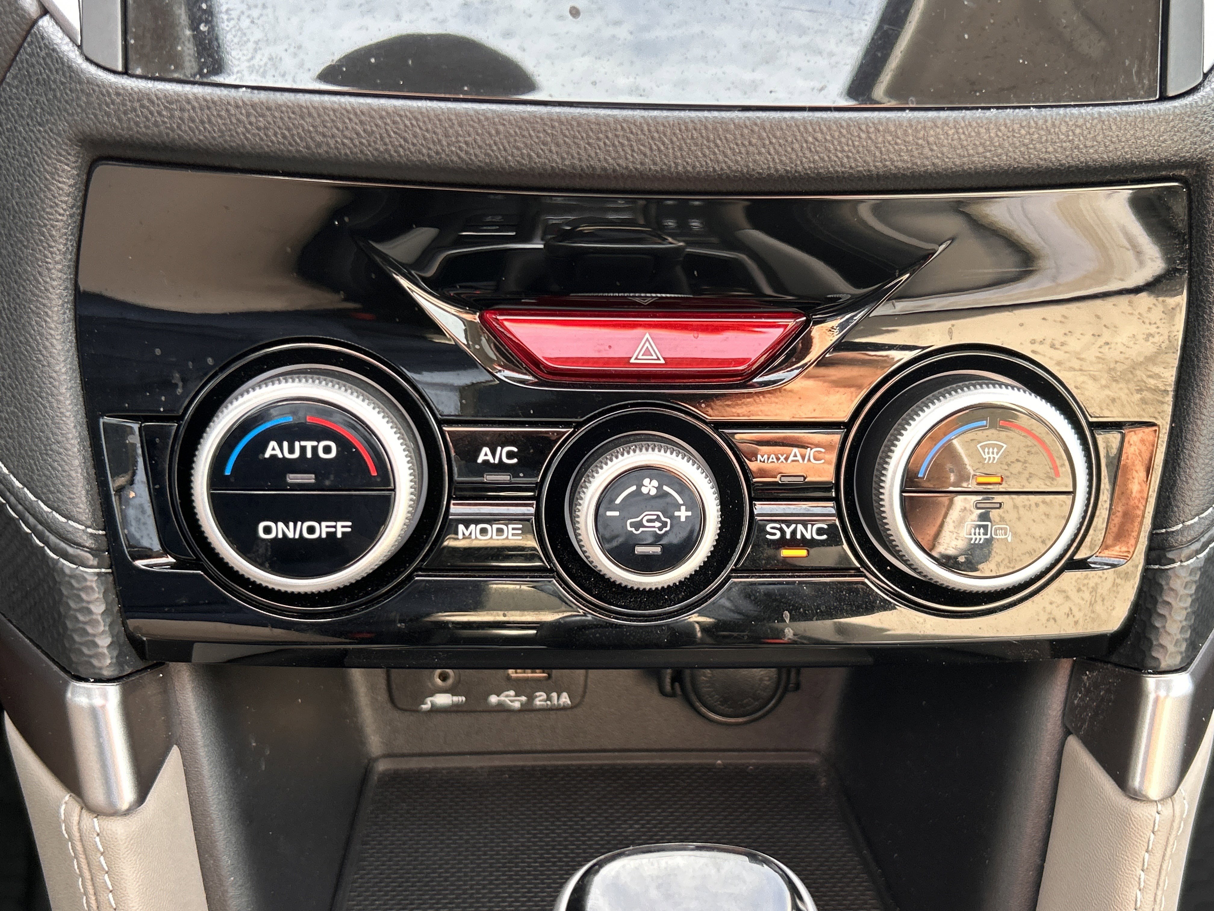 Used 2023 Subaru Forester Limited w/ Popular Package #2 image 15