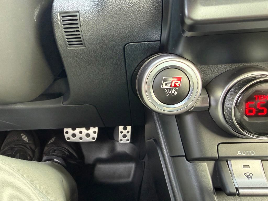 Certified 2025 Toyota GR86 Premium RWD image 20