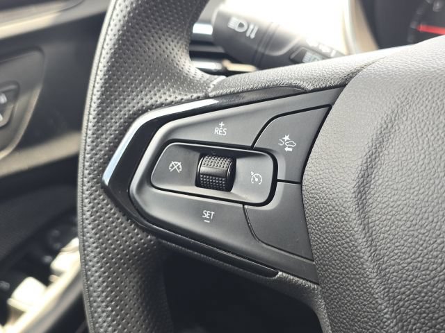 Used 2023 Chevrolet TrailBlazer LT FWD image 33