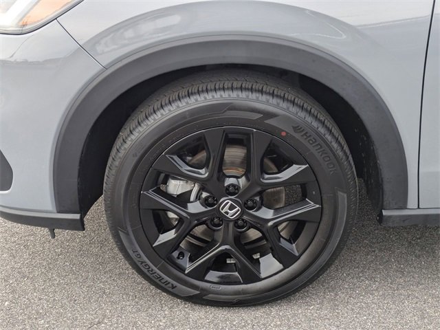 Used 2025 Honda HR-V Sport image 8