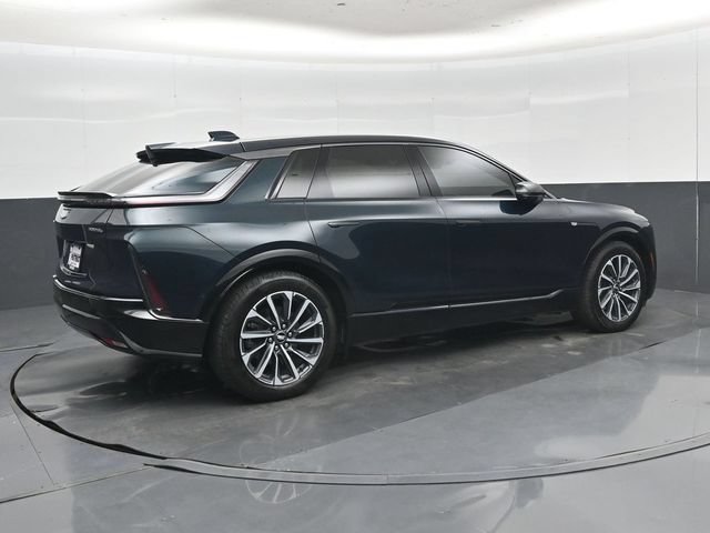 Used 2024 Cadillac Lyriq Sport w/ LPO, Floor Liner Package AWD/4WD image 29