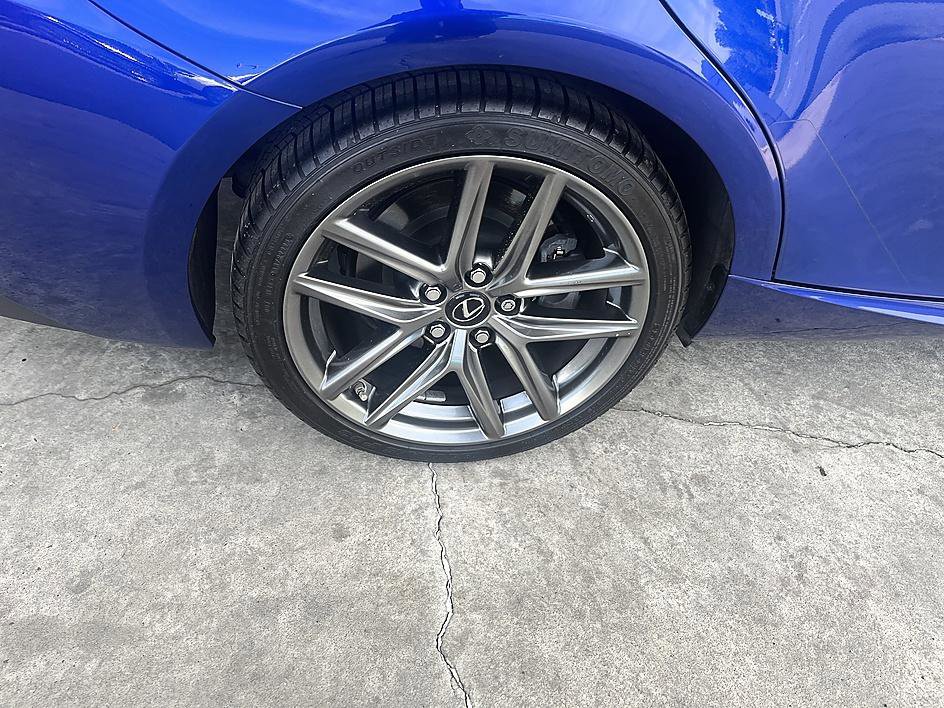 Used 2018 Lexus IS 300 F Sport w/ F Sport Package image 12