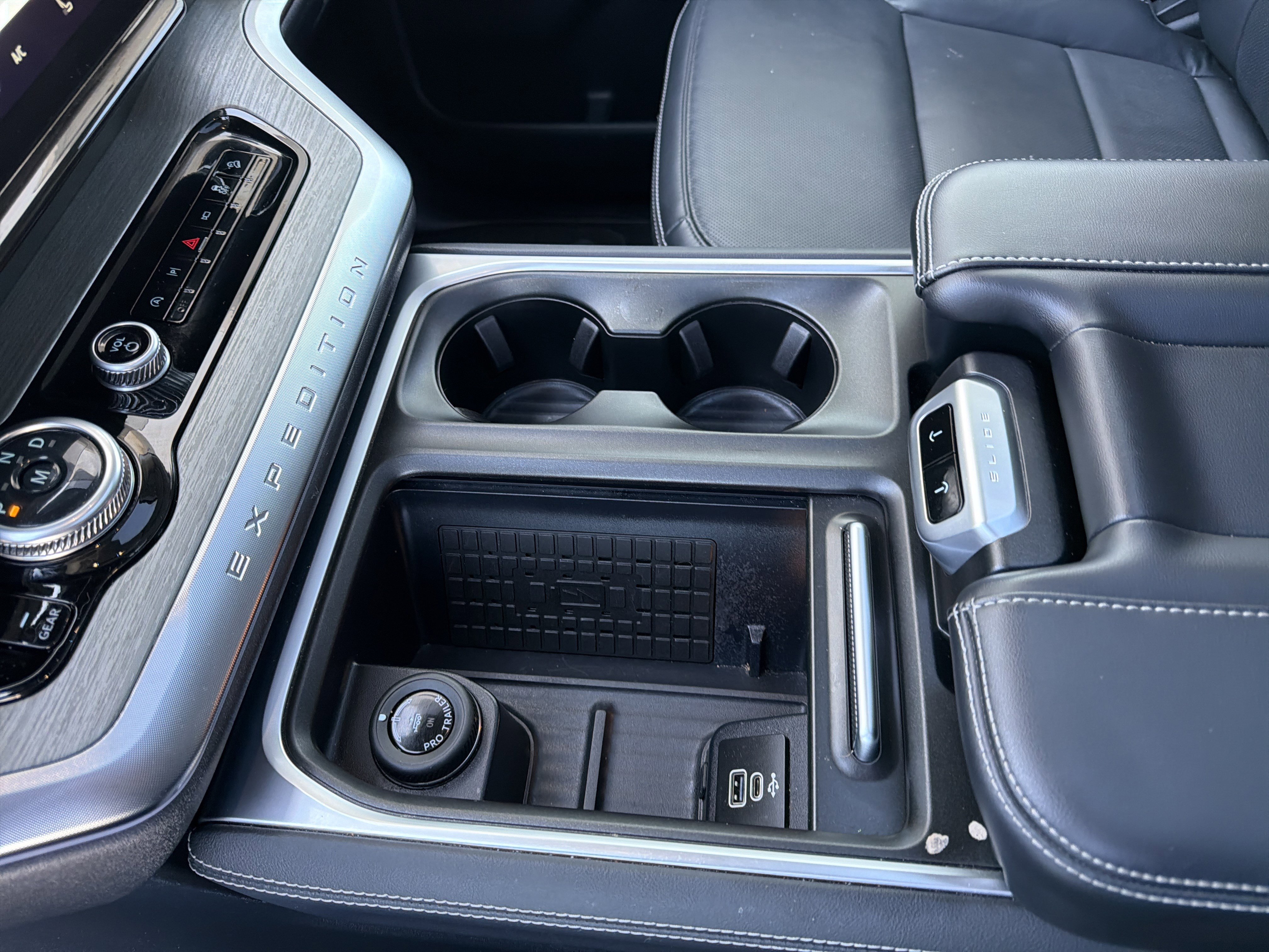 Certified 2025 Ford Expedition Max Platinum AWD/4WD image 79