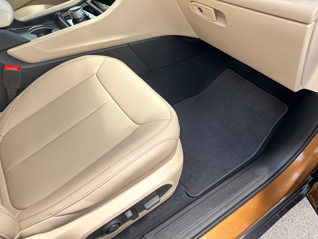 New 2026 Jeep Grand Cherokee Limited RWD image 40