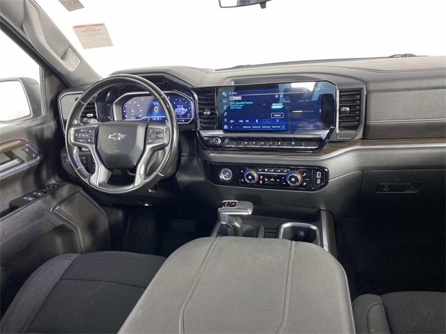 Used 2023 Chevrolet Silverado 1500 RST w/ Z71 Off-Road Package image 12