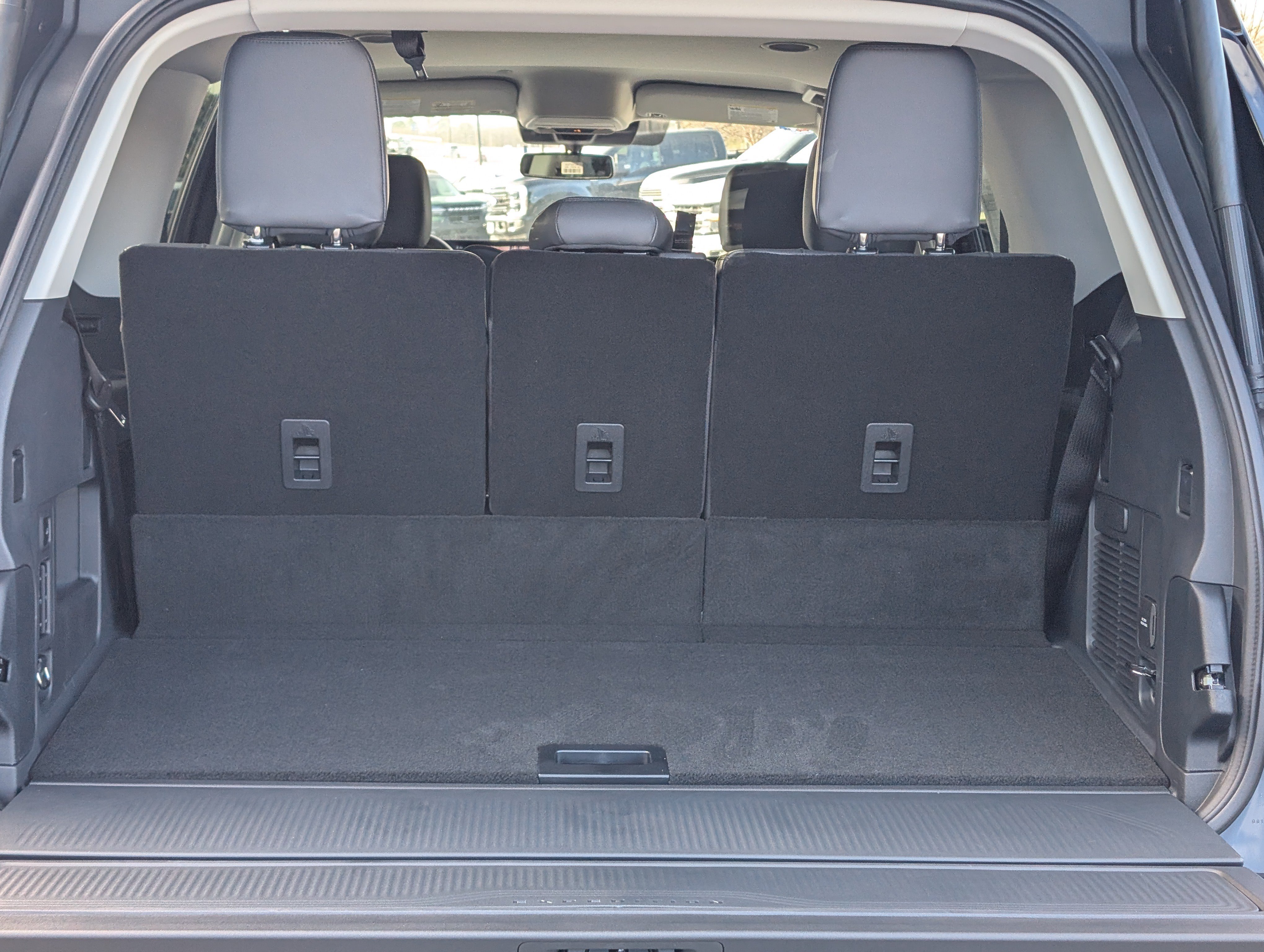 New 2026 Ford Expedition Active RWD image 11