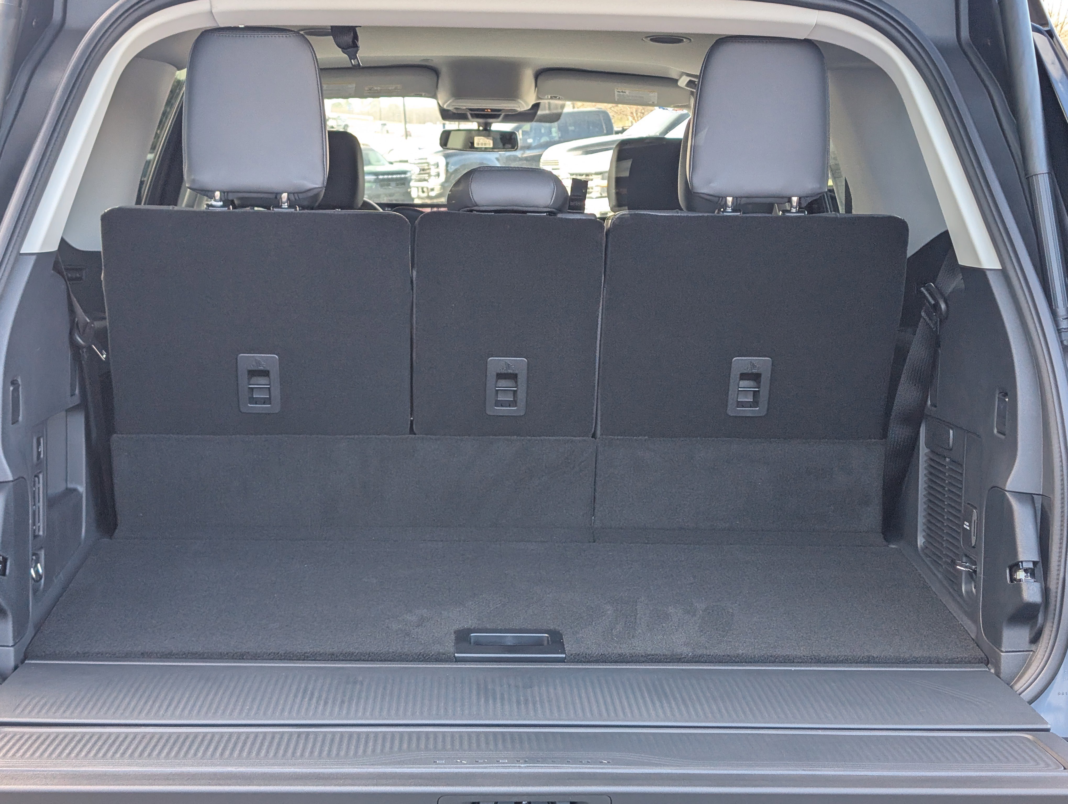 New 2026 Ford Expedition Active image 11