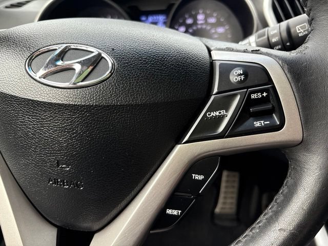 Used 2012 Hyundai Veloster w/ Style Pkg FWD image 13