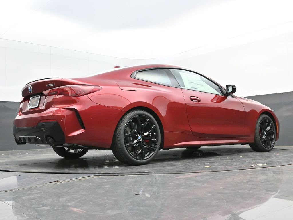 New 2025 BMW 430i 430i w/ M Sport Package image 31