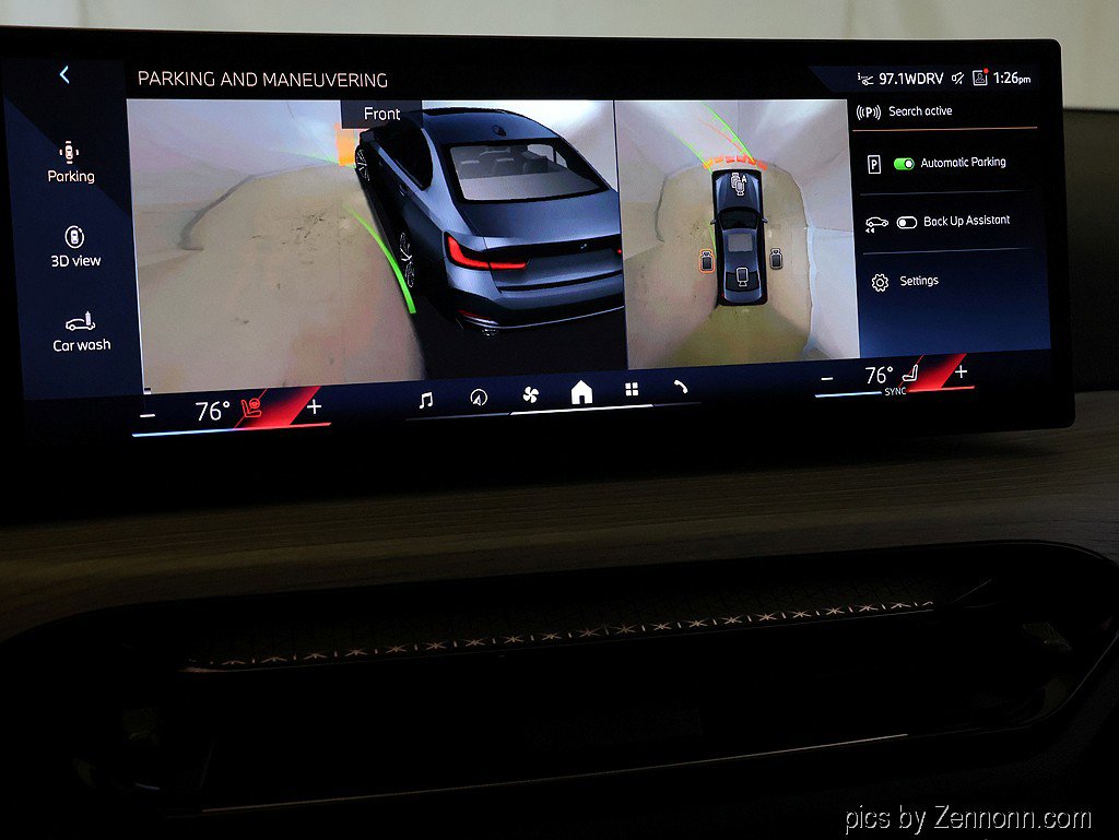 Certified 2025 BMW 330i xDrive Sedan image 23