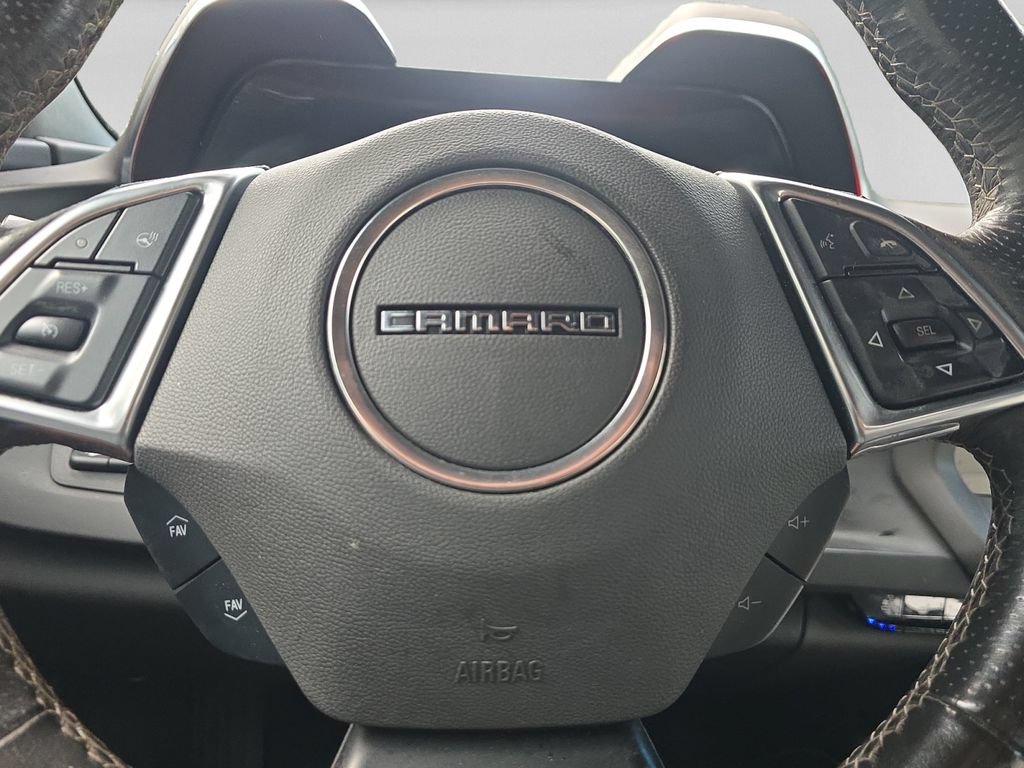 Used 2020 Chevrolet Camaro SS RWD image 12