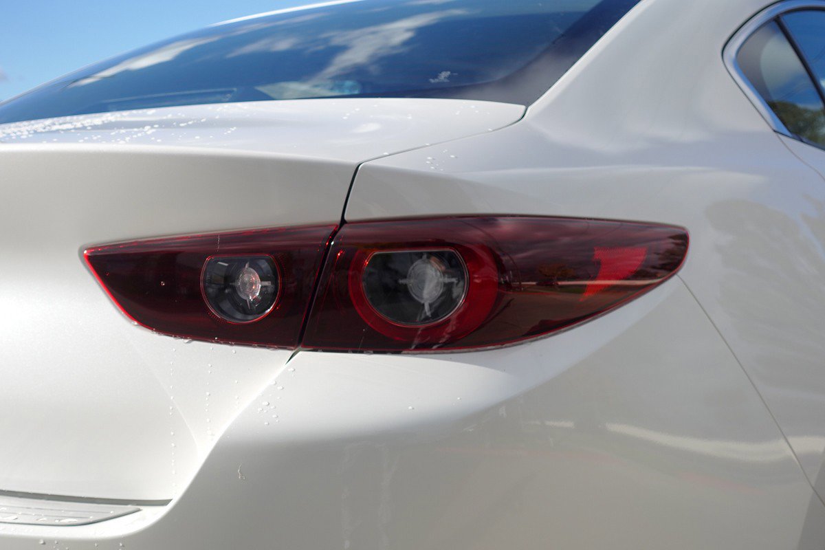 New 2026 MAZDA MAZDA3 2.5 S Sedan w/ Preferred Pkg image 5