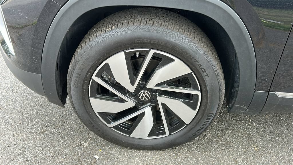Used 2026 Volkswagen Atlas SEL AWD/4WD image 8
