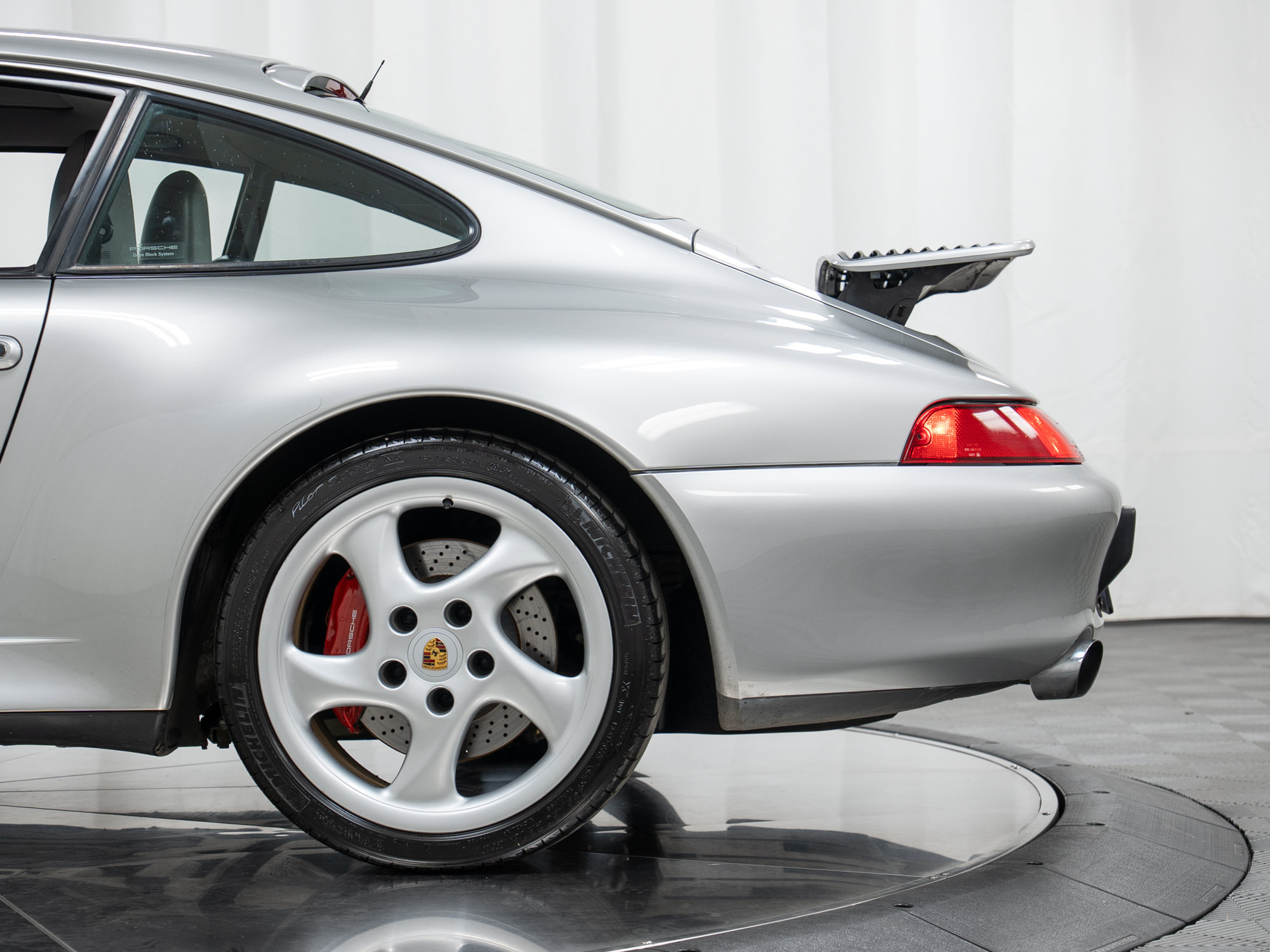 Used 1997 Porsche 911 Carrera 4S AWD/4WD image 47