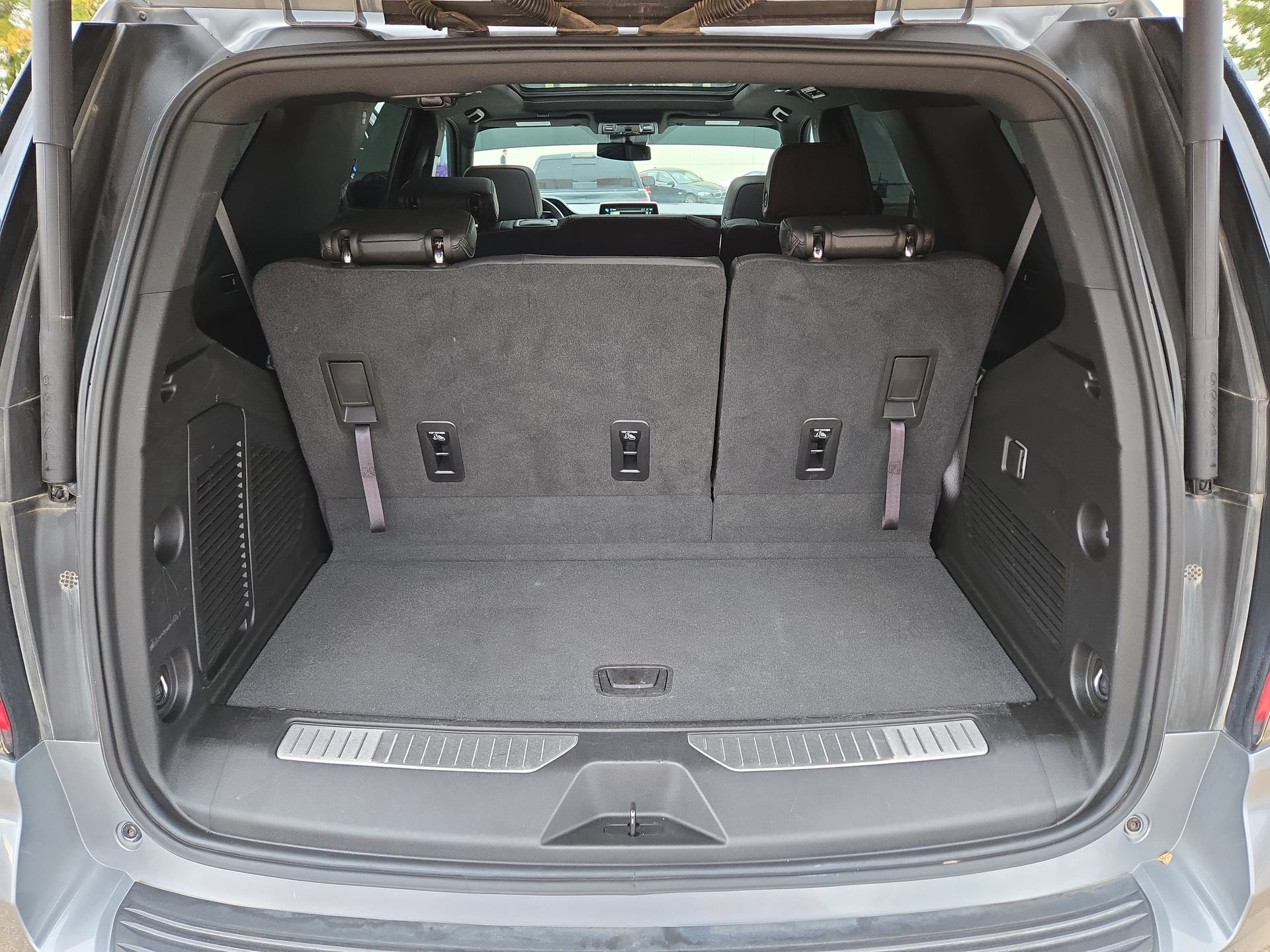 Used 2023 Chevrolet Tahoe RST AWD/4WD image 12