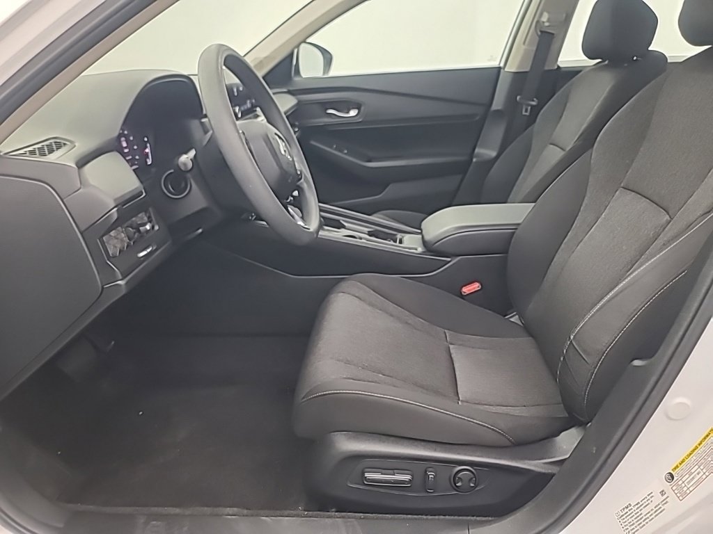 Used 2023 Honda Accord EX image 24