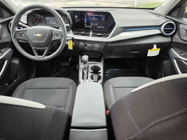 New 2026 Chevrolet Trax LS FWD image 14