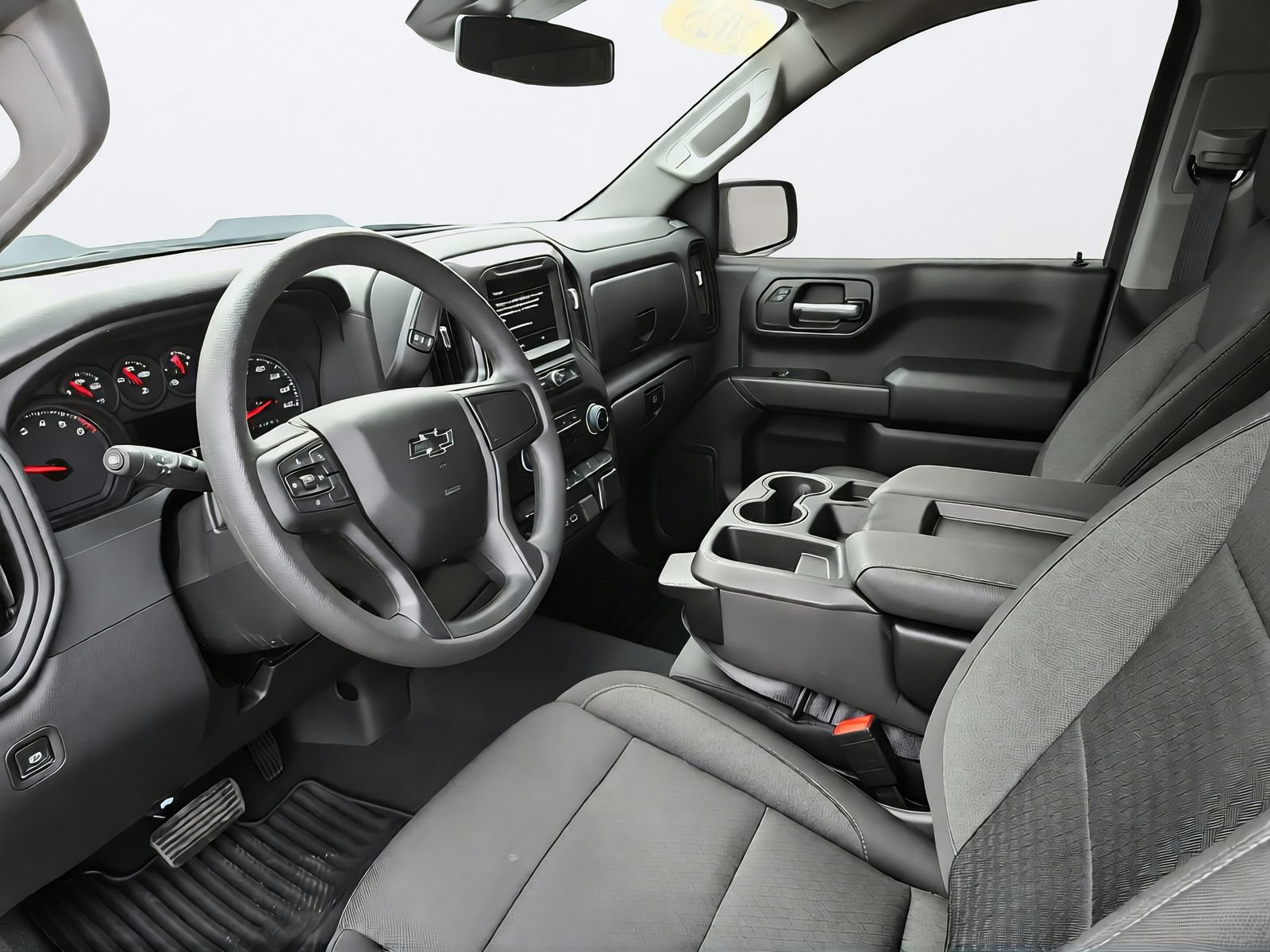 Used 2025 Chevrolet Silverado 1500 Custom Trail Boss w/ Dark Appearance Package AWD/4WD image 11